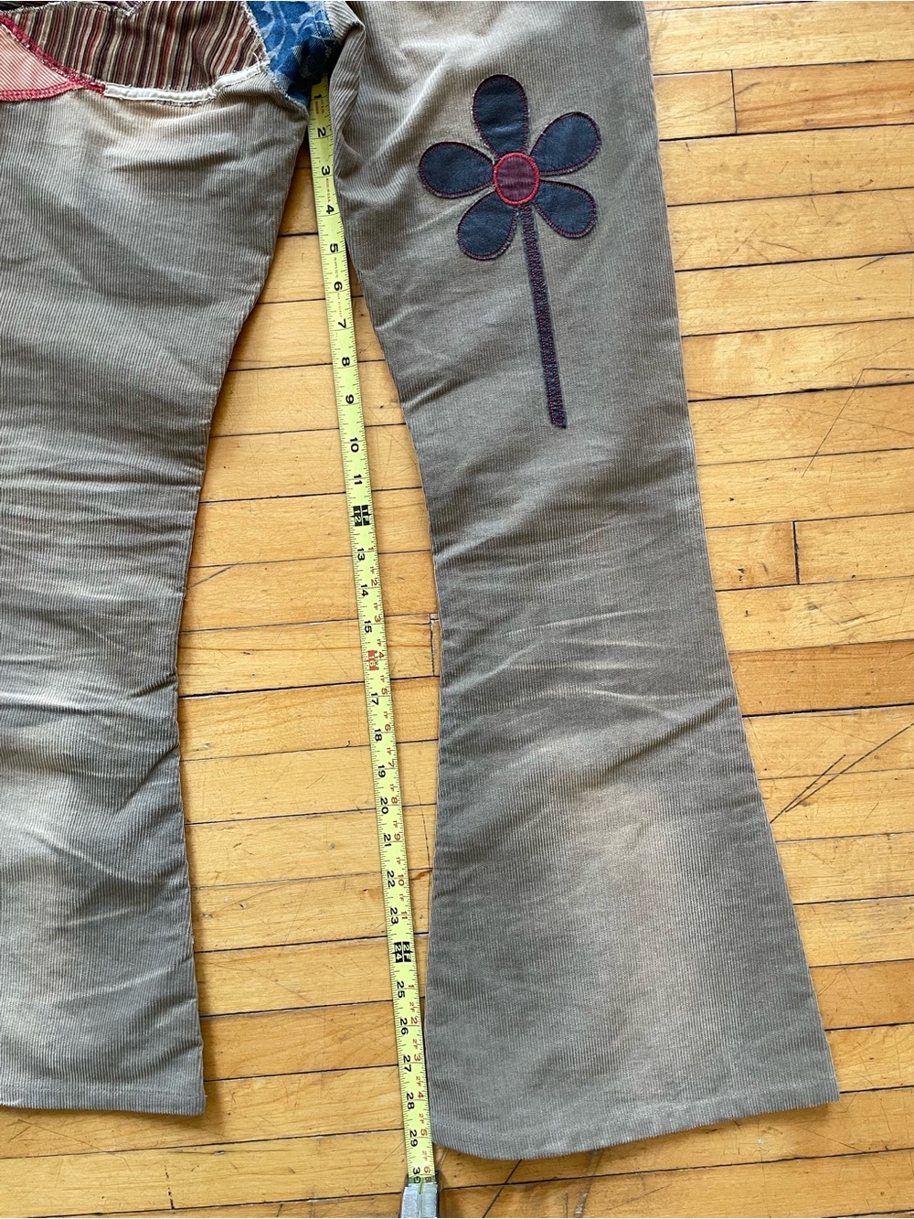 Y2K Miss Sixty Vintage Patchwork Love Flare Corduroy Jeans 26 Euro Hippy - Picture 15 of 16